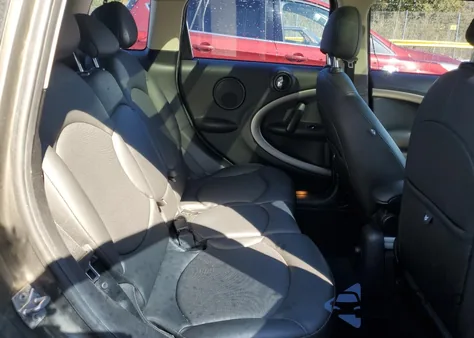 2012 Mini Cooper Countryman z USA, uszkodzony, nr VIN WMWZB3C58CWM03149